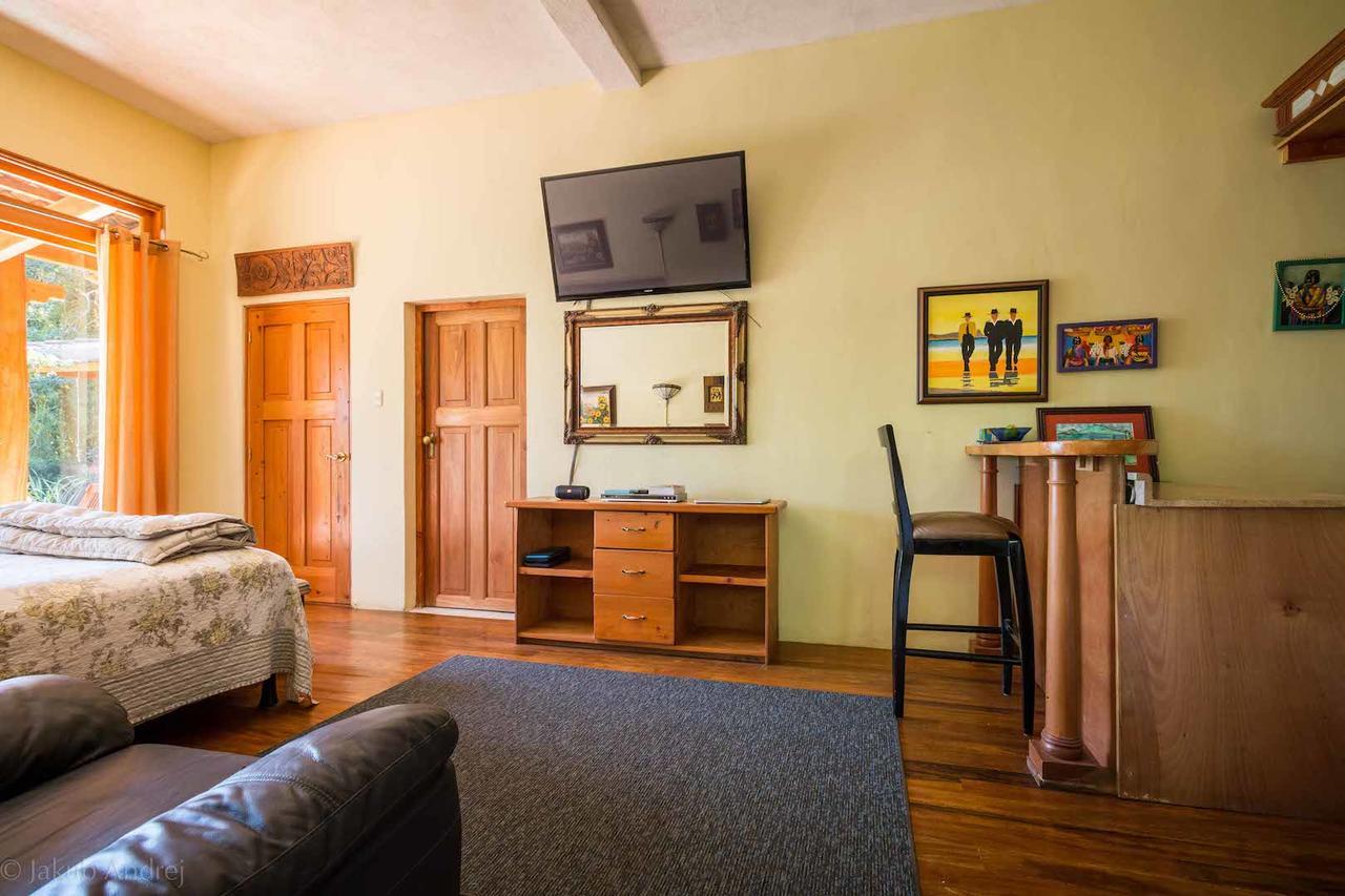 Lake Front Suite At Los Elementos Santa Cruz La Laguna Exterior photo